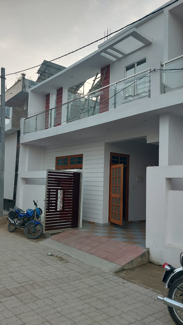 Resale 3 Bedroom 1400 Sq.Ft. Independent House in Chinhat Lucknow 6708977