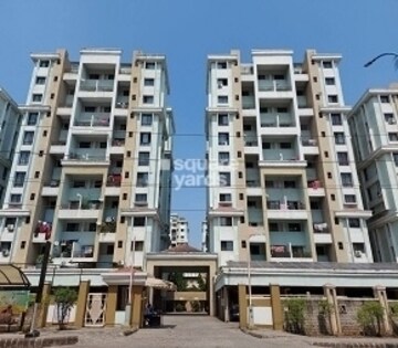 2 BHK Apartment For Resale in Magarpatta City Iris Hadapsar Pune  6710005