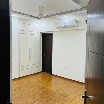 3 BHK Apartment For Sale in Tulip Violet, Sector 69