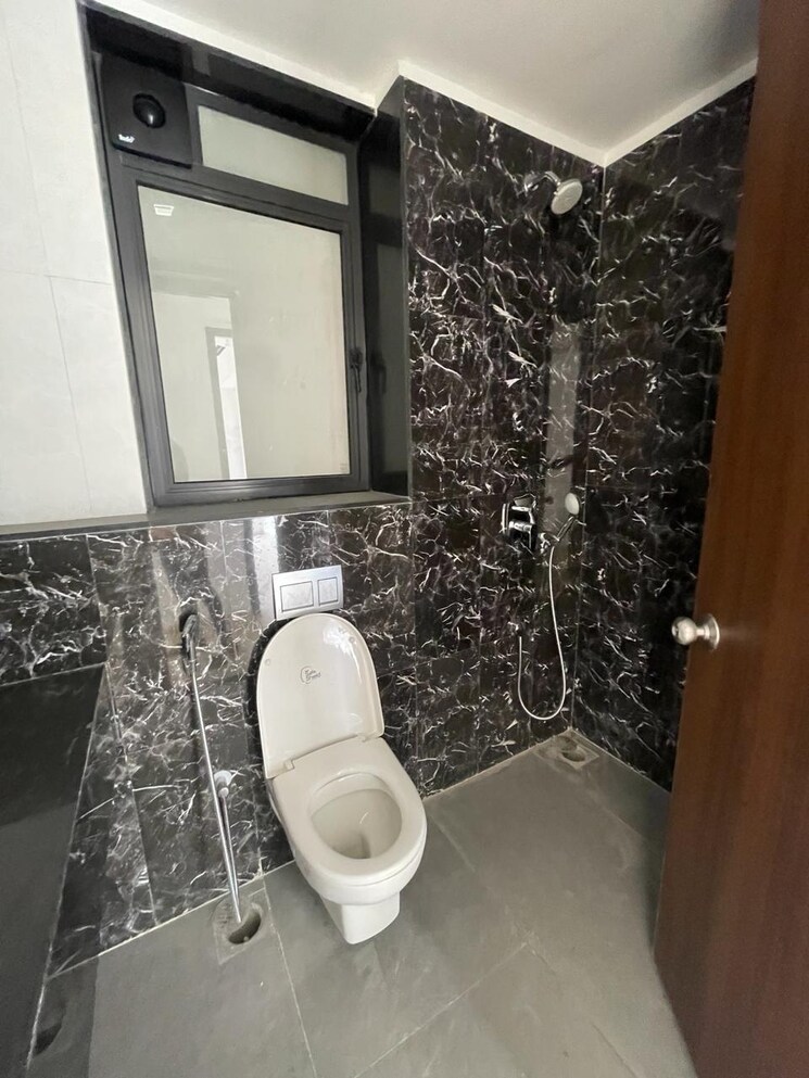 Bathroom, lodha-palava-serenity-b 3 Bedroom 1500 Sq.Ft. Apartment In Dombivli East Thane 6714384