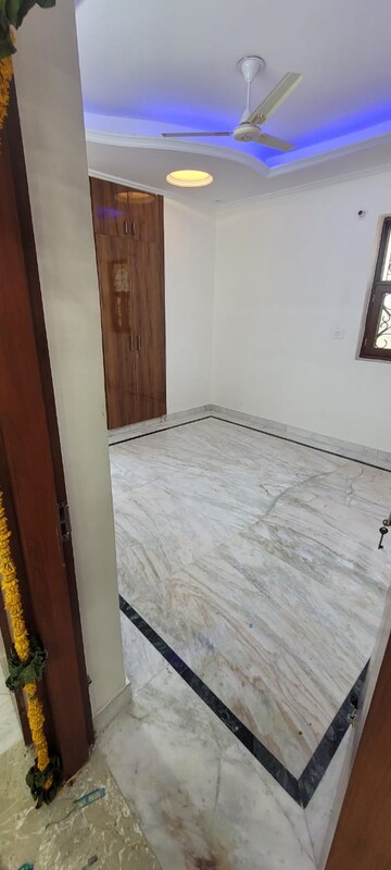 Room in 2 BHK Apartment at Saya Zenith, Ahinsa Khand ii – for Sale