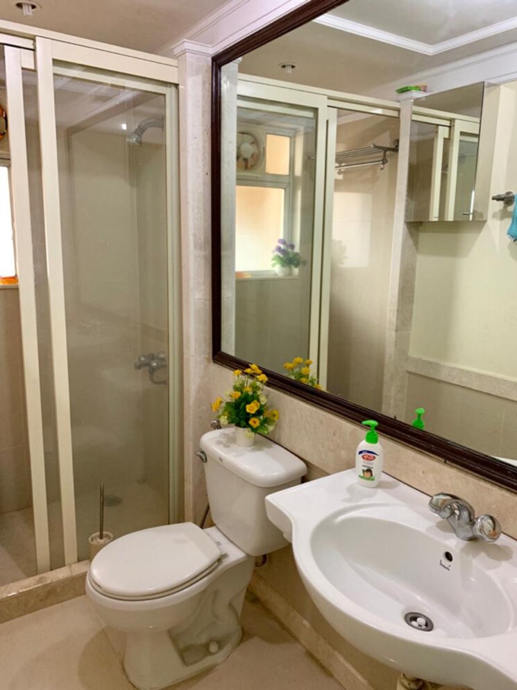 Bathroom, hiranandani-meadows 3 Bedroom 1150 Sq.Ft. Apartment In Manpada Thane 6715717