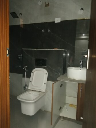 2 BHK Apartment For Resale in The Galaxy Hotel Sector 15 Gurgaon  6716749