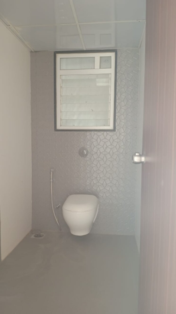 Bathroom, mahesh-society 2 Bedroom 950 Sq.Ft. Builder Floor In Bibwewadi Pune 6716888