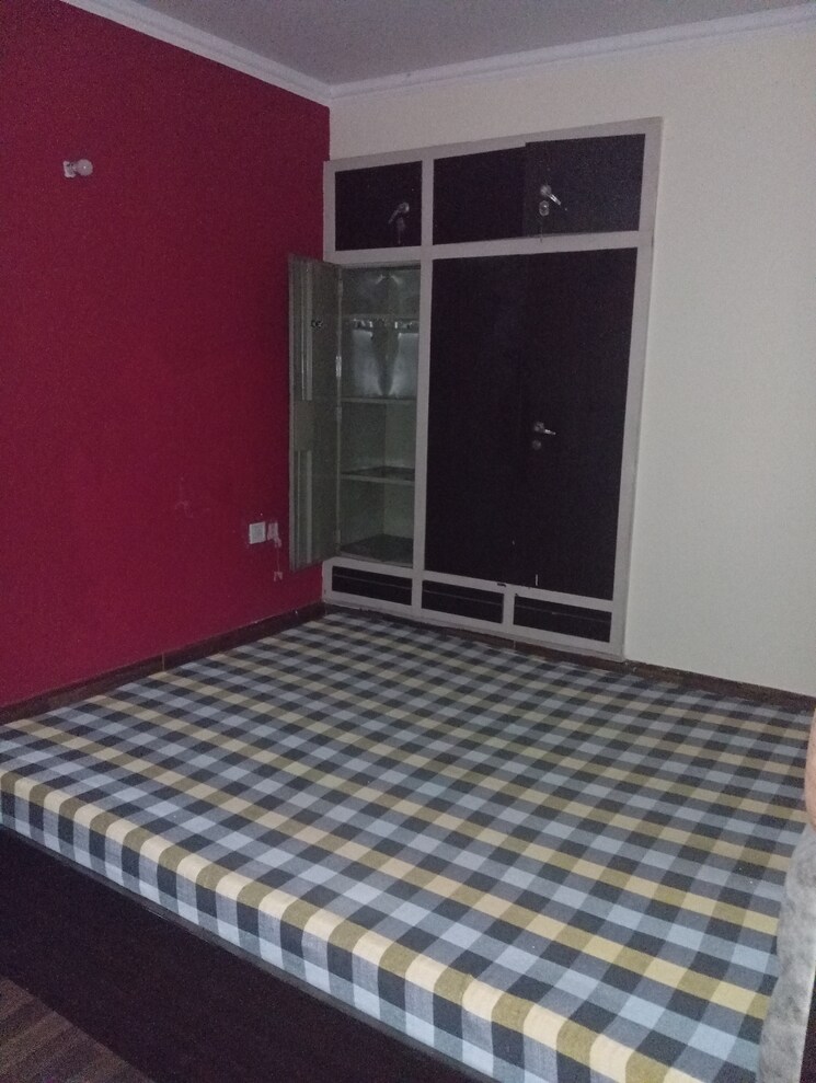 Bedroom, paramount-symphony 2.5 Bedroom 1425 Sq.Ft. Apartment In Sain Vihar Ghaziabad 6718415