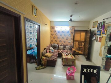 Living Room in 3 BHK Apartment at Mansarovar – for Rent