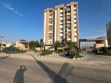 3 BHK Apartment – Exterior View View at Mansarovar - for Rent