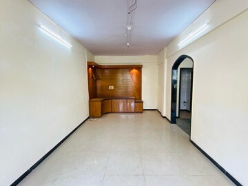 Room in 2 BHK Builder Floor at Dombivli West – for Rent