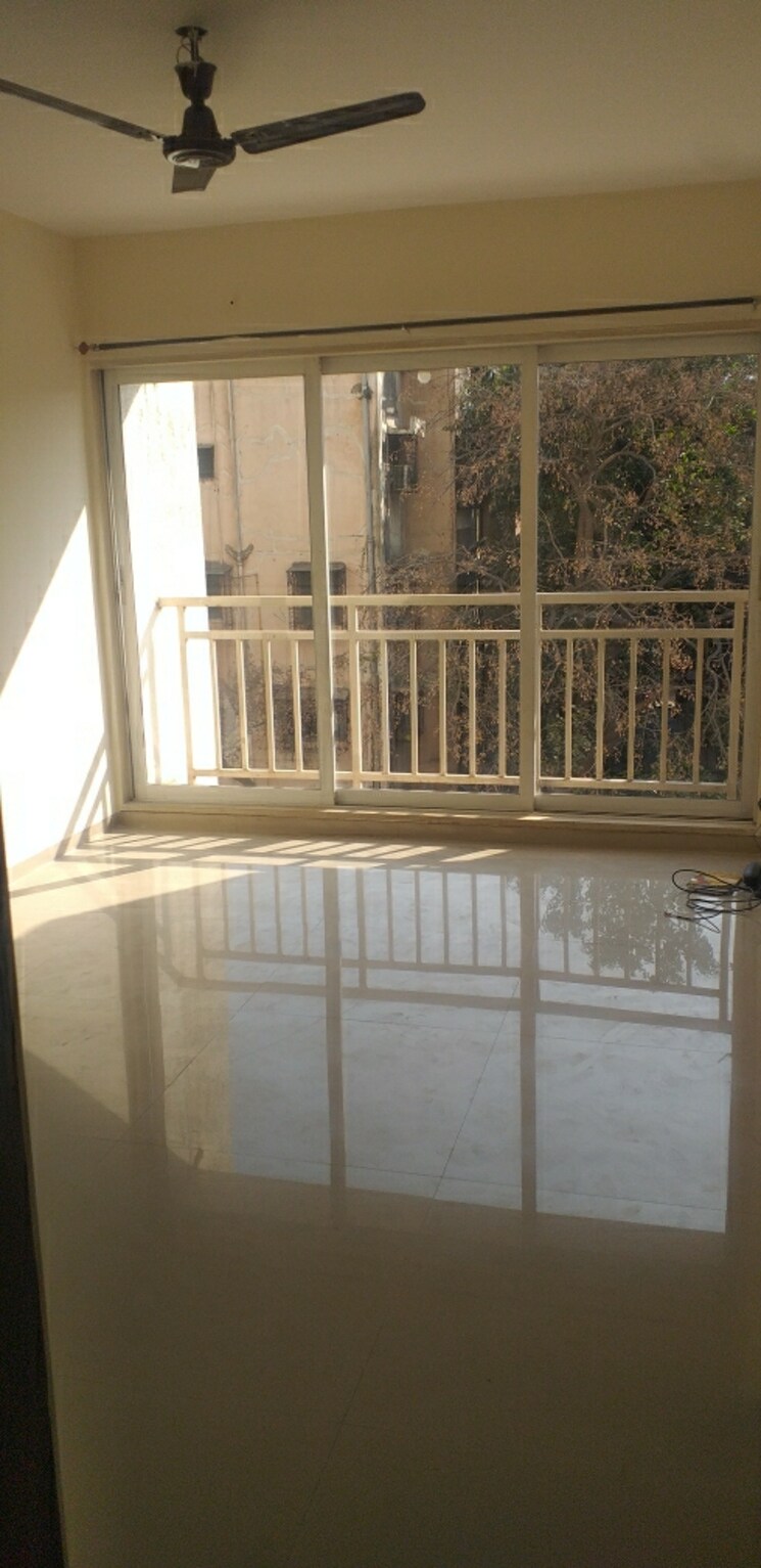 Balcony, stg-atlantis 1 Bedroom 430 Sq.Ft. Apartment In Panch Pakhadi Thane 6721344