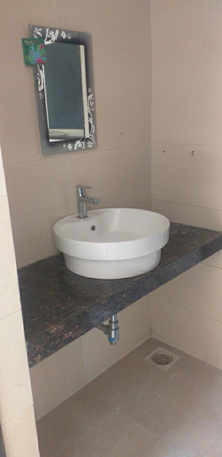 Bathroom, stg-atlantis 1 Bedroom 430 Sq.Ft. Apartment In Panch Pakhadi Thane 6721344