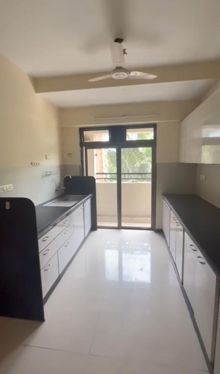 Kitchen, k-raheja-corp-maple-leaf 4 Bedroom 1776 Sq.Ft. Apartment In Powai Mumbai 6722113