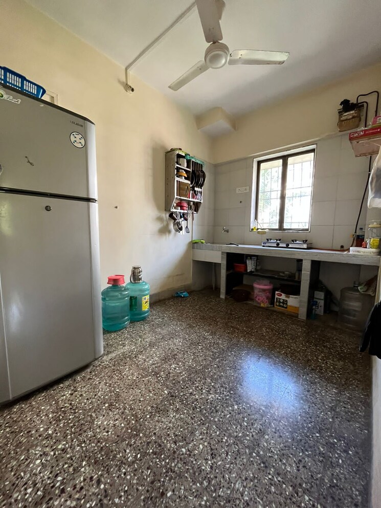  Parking, pushtikar-chs 4 Bedroom 1040 Sq.Ft. Apartment In Jogeshwari West Mumbai 6723644