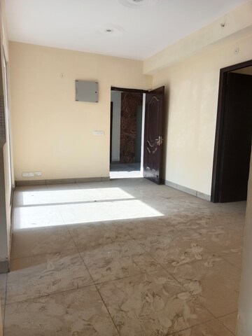 2 BHK Apartment For Resale in Noida Central Noida  6725684