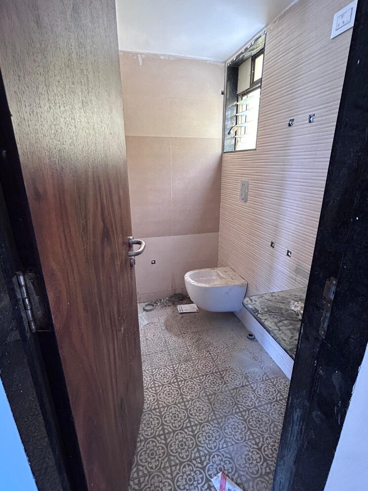 Bathroom, rushabh-heights-vasai 2 Bedroom 950 Sq.Ft. Apartment In Vasai West Palghar 6725890