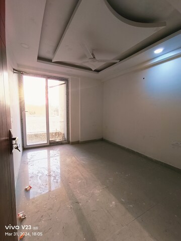 Room in 3 BHK Builder Floor at Chattarpur – for Sale