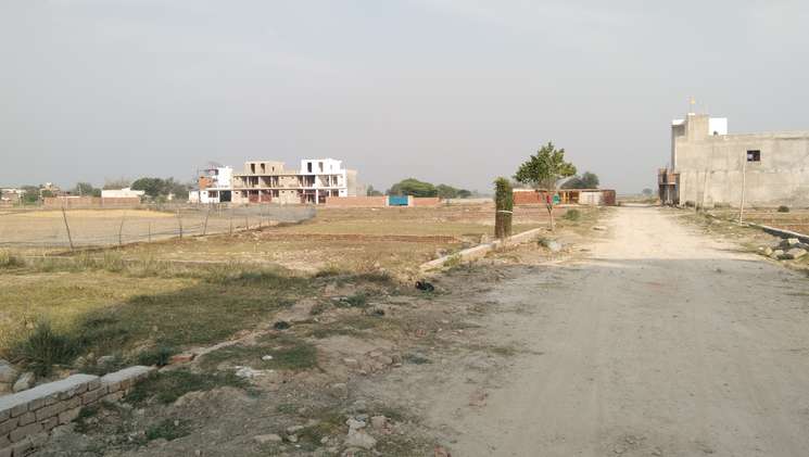 2000 Sq.Ft. Plot in Sultanpur Road Lucknow