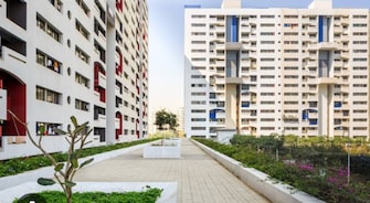 2 BHK Apartment For Resale in Kumar Pebble Park Hadapsar Pune  6727388