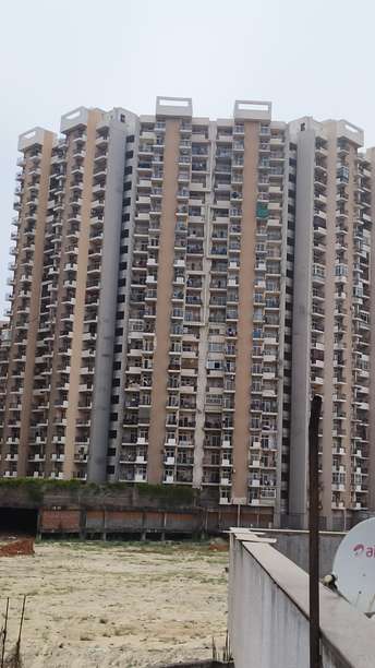 1 BHK Apartment For Resale in RG Residency Sector 120 Noida 6728251