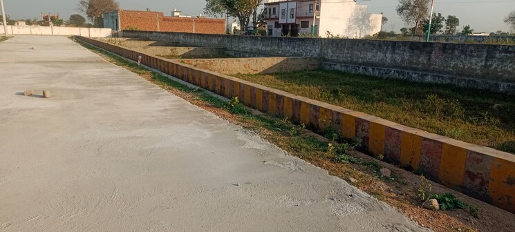 Resale 100 Sq.Yd. Plot in Gwalior Road Agra - 6728727