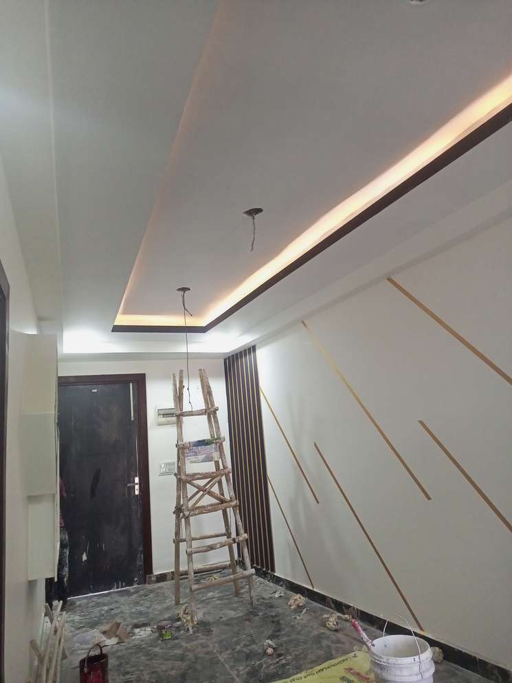 3 Bedroom 1250 Sq.Ft. Builder Floor in Sector 73 Noida
