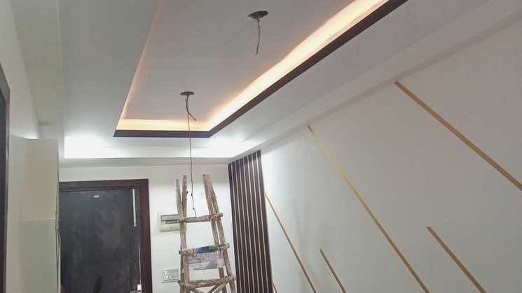 3 Bedroom 1250 Sq.Ft. Builder Floor in Sector 73 Noida