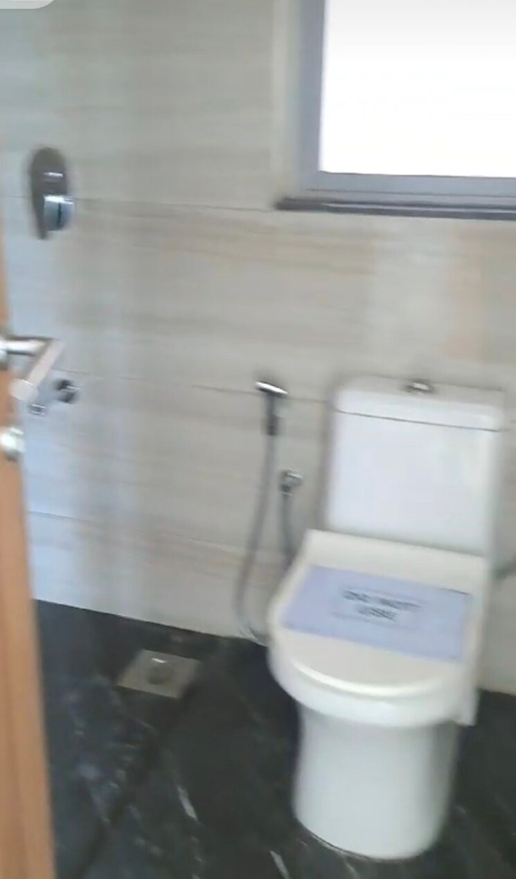 Bathroom, kalpataru-parkcity 4 Bedroom 1750 Sq.Ft. Builder Floor In Kolshet Road Thane 6730140