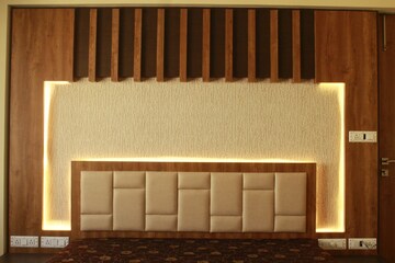 Furnished Amenities in 3 BHK Apartment at Vesu – for Rent