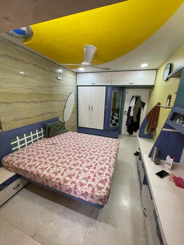 Bedroom in 3 BHK Apartment at Andheri West – for Sale
