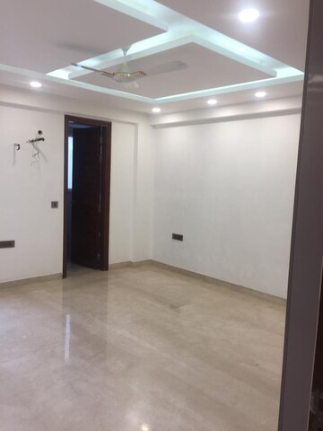 Room in 3.5 BHK Apartment at Emaar The Enclave, Sector 66 – for Sale