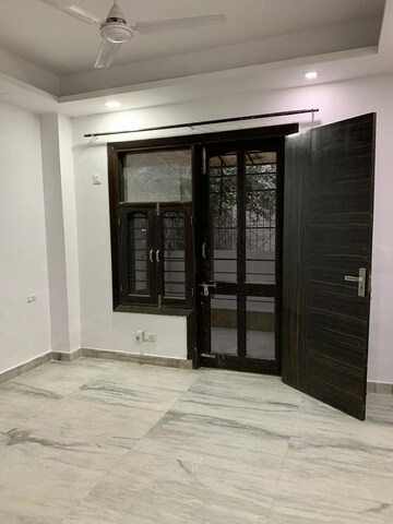 Room in 3.5 BHK Apartment at Emaar The Enclave, Sector 66 – for Sale