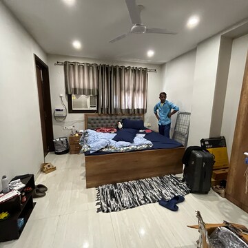 Bedroom in 1 BHK Builder Floor at Ansal Sushant Lok I, Sushant Lok I – for Rent