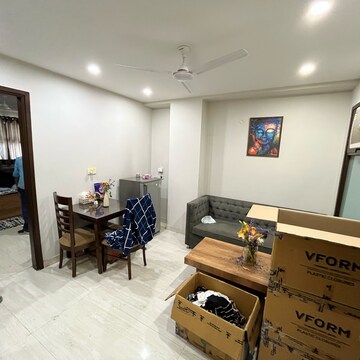 Parking in 1 BHK Builder Floor at Ansal Sushant Lok I, Sushant Lok I – for Rent