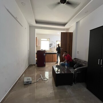 Living Room in 1 BHK Builder Floor at Ansal Sushant Lok I, Sushant Lok I – for Rent