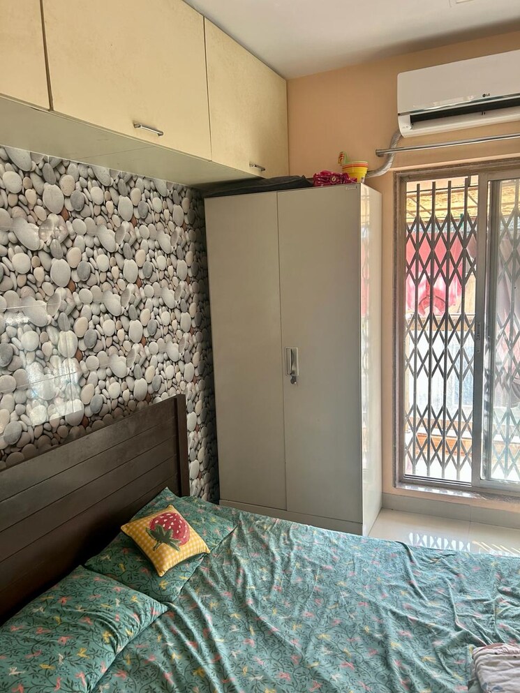 Bedroom, kanakia-spaces-niharika 2.5 Bedroom 890 Sq.Ft. Apartment In Manpada Thane 6739499