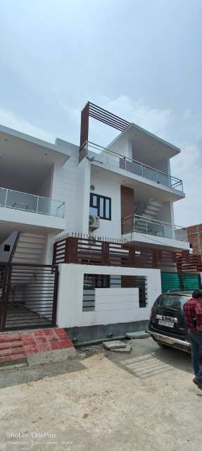 3 Bedroom 1350 Sq.Ft. Independent House in Amar Shaheed Path Lucknow