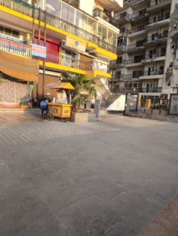 Commercial Shop 455 Sq.Ft. For Resale in Sector 77 Noida  6740930