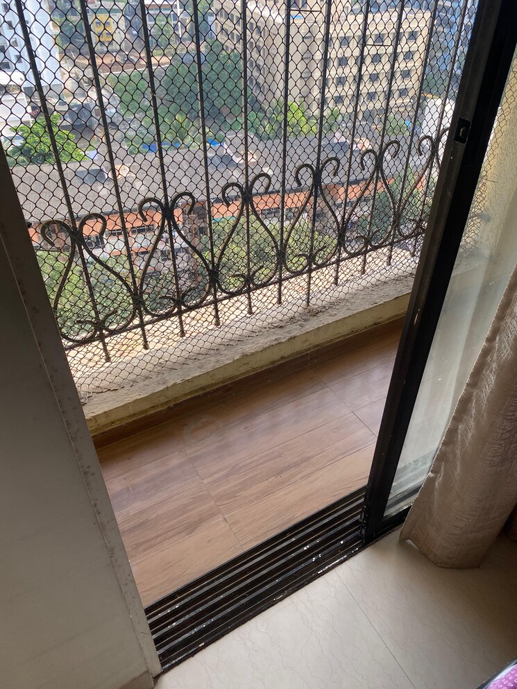 Balcony, tharwanis-rosalie 1 Bedroom 649 Sq.Ft. Apartment In Kalyan West Thane 6741332