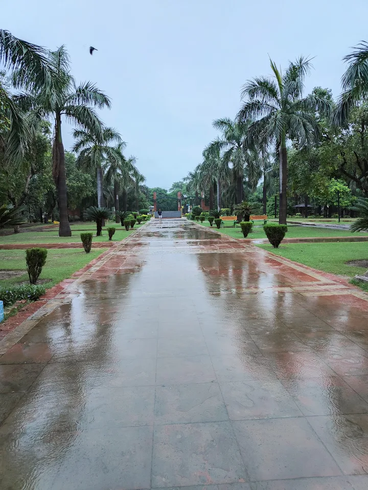 रेसिडेंशियल बिल्डर फ्लोर वर्ग फुट फॉर रीसेल इन राजेंद्र नगर ग़ाज़ियाबाद  6741514