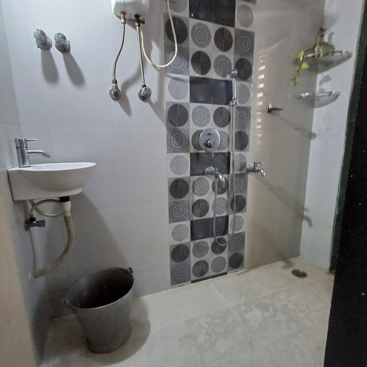Bathroom, parsik nagar 1 Bedroom 675 Sq.Ft. Apartment In Parsik Nagar Thane 6742639