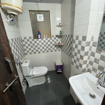 Bathroom in 1 BHK Builder Floor at Ansal Sushant Lok I, Sector 43 – for Rent