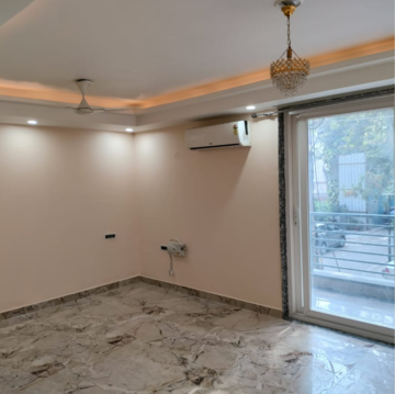 Room in 3 BHK Builder Floor at Ansal Sushant Lok I, Sector 43 – for Rent