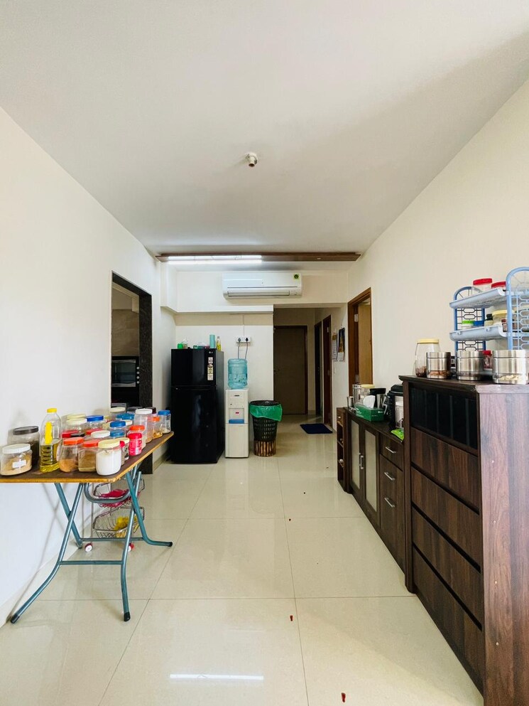 Room, pride-park-royale 3 Bedroom 1300 Sq.Ft. Apartment In Andheri East Mumbai 6744018