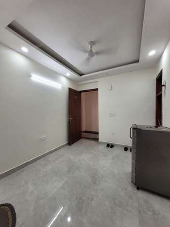 1 BHK Builder Floor For Rent in Chattarpur Delhi 6744916