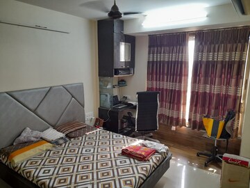 Bedroom in 3 BHK Apartment at Kandivali West – for Sale