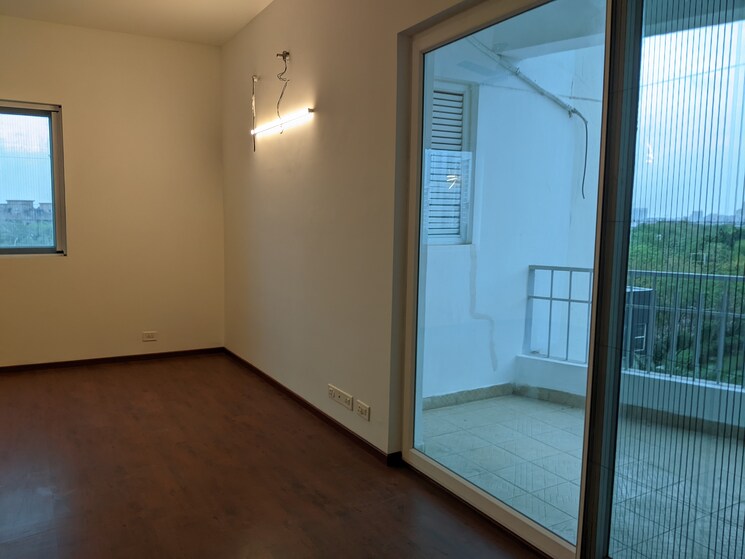 Room, 3c-lotus-300 4 Bedroom 5300 Sq.Ft. Apartment In Sector 107 Noida 6746658