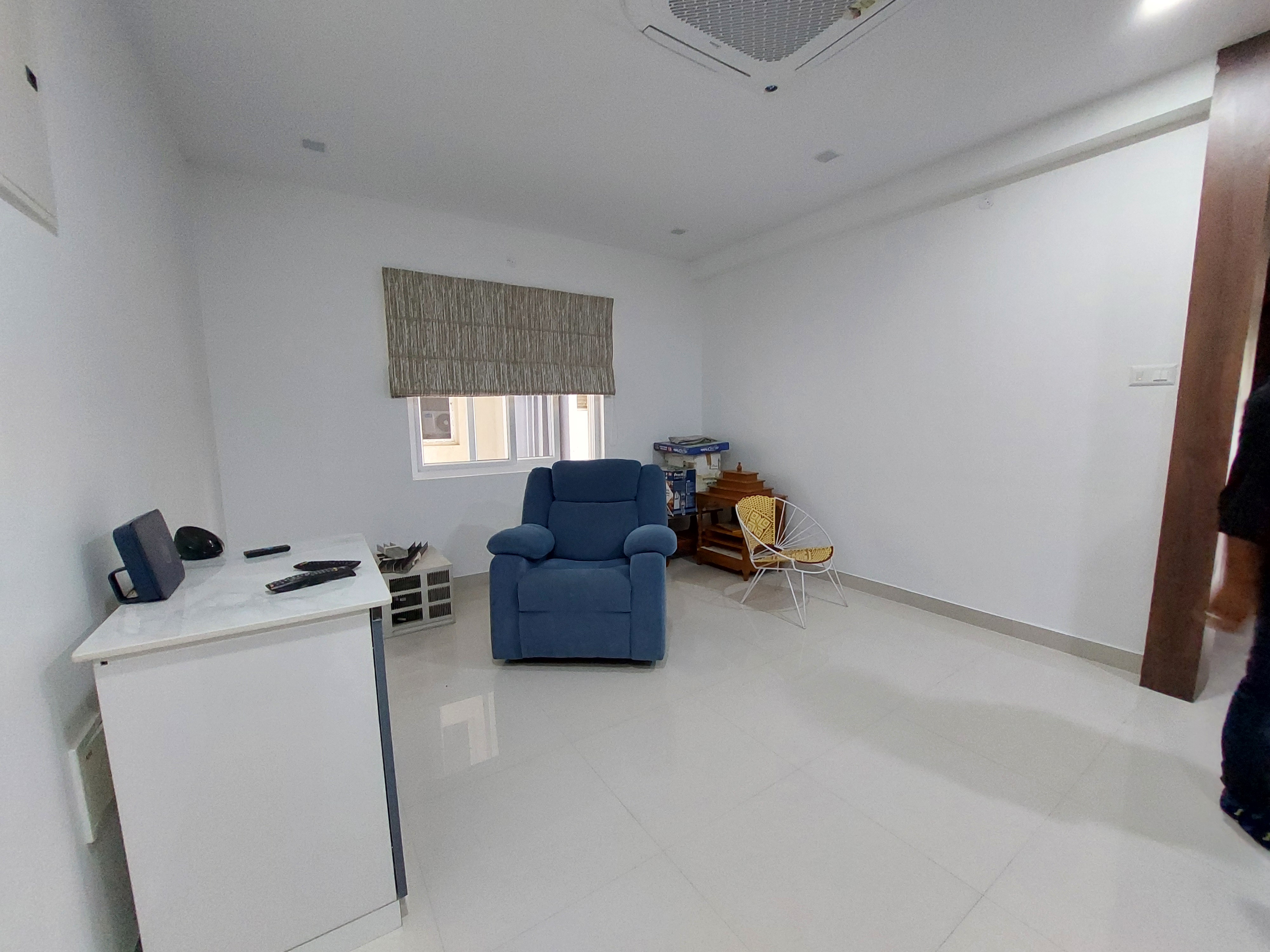 Rental 3 Bedroom 1750 Sq.Ft. Apartment in Greenmark Mayfair Apartments