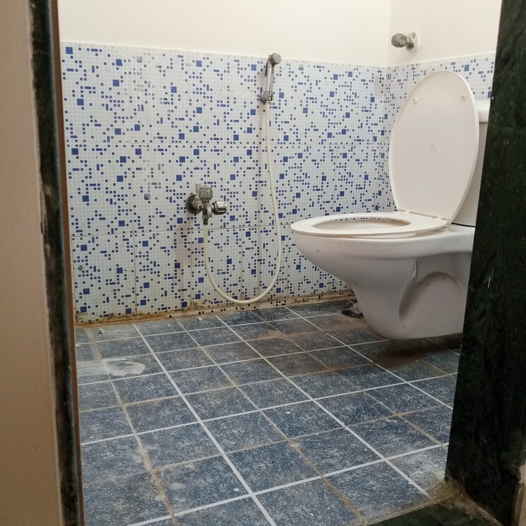 Bathroom, swapnapurti-chs-kharghar 1 Bedroom 550 Sq.Ft. Apartment In Kharghar Navi Mumbai 6753304