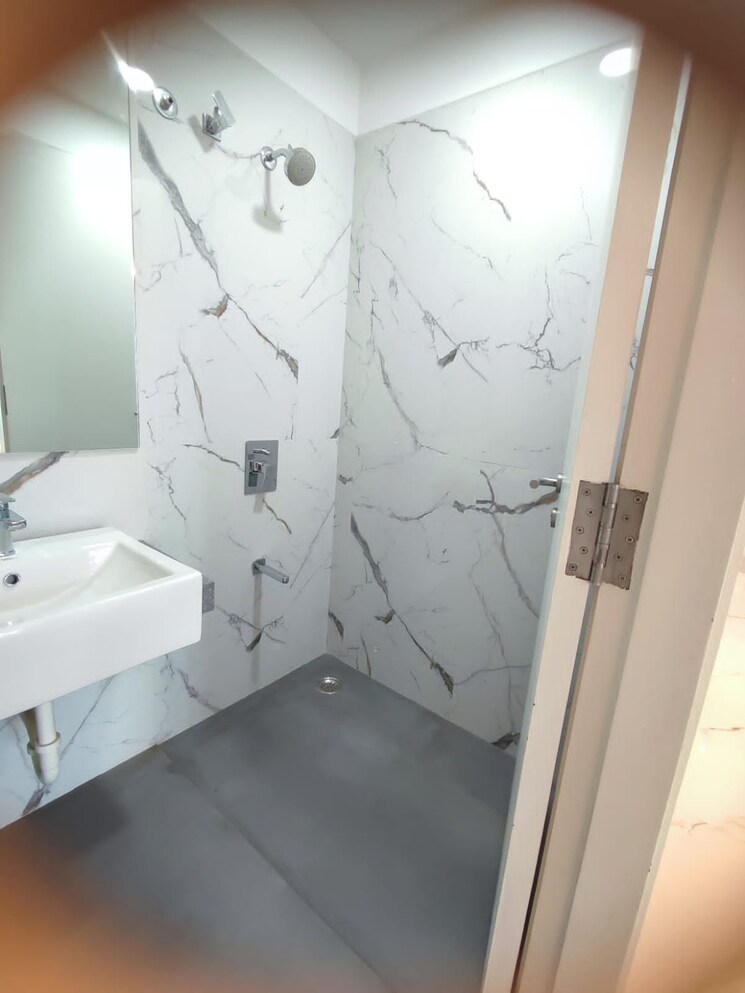 Bathroom, adhiraj-capital-city-tower-mizani 4 Bedroom 1369 Sq.Ft. Builder Floor In Kharghar Navi Mumbai 6756280