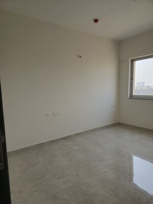 Room in 4 BHK Apartment at K Raheja Reserve, Mohammadwadi – for Sale