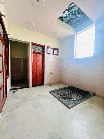 2 BHK Builder Floor For Rent in Ballabhgarh Sector 64 Faridabad 6758140